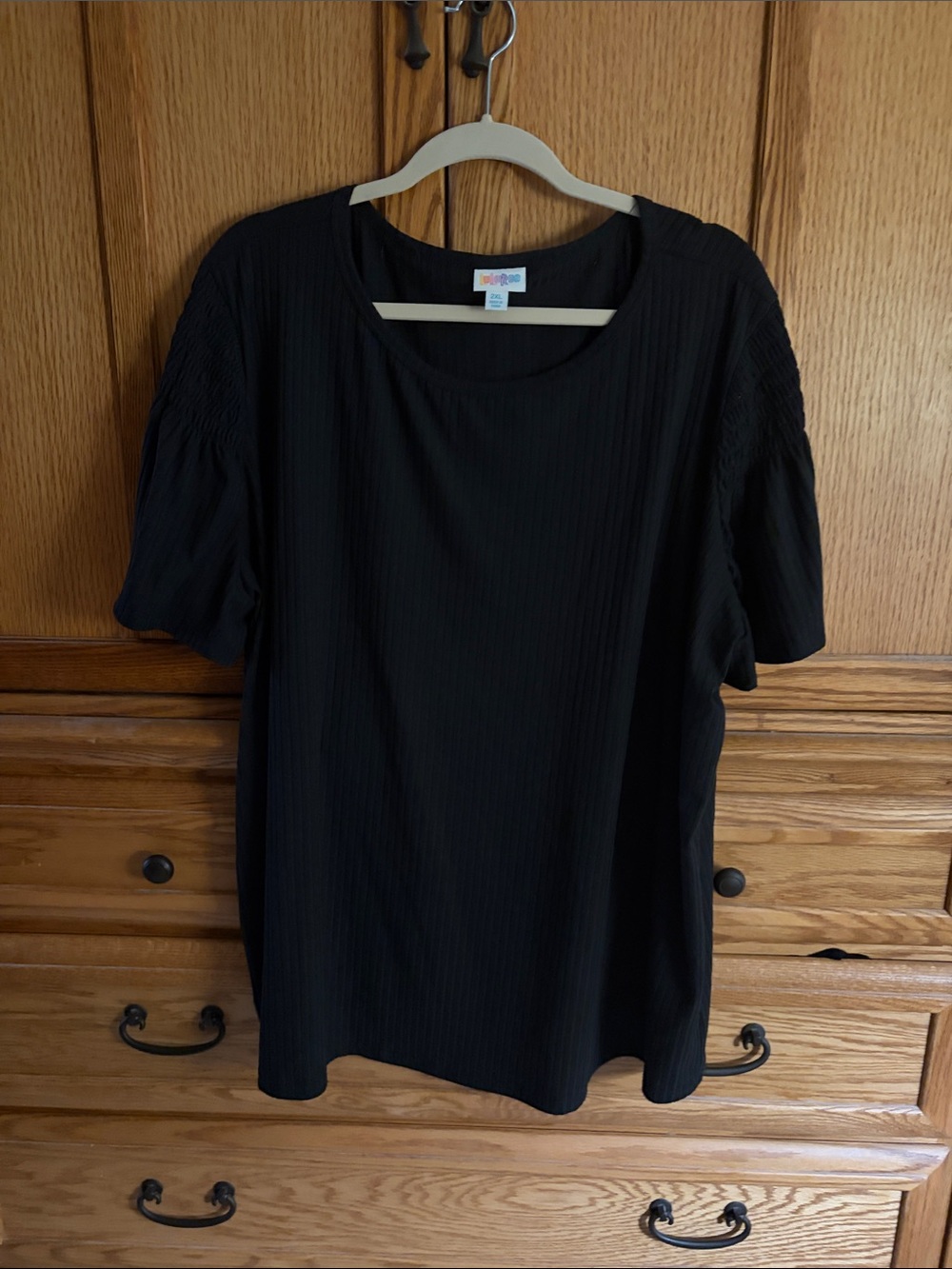 LuLaRoe Black Ribbed Short Sleeve Tee